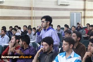 نشست صمیمی سرپرست پردیس های استانی دانشگاه فرهنگیان و همکاران با دانشجویان پردیس شهید بهشتی