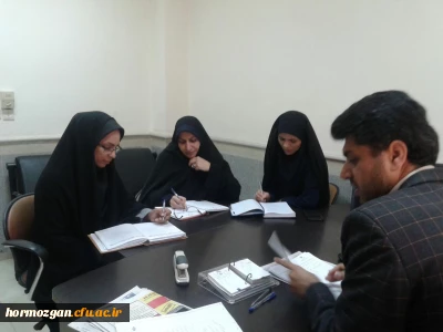 نشست هم اندیشی معاونین اداره آموزش و پرورش ناحیه 1 و کارشناسان آموزش و پژوهش دانشگاه فرهنگیان در آستانه هفته بزرگداشت پژوهش