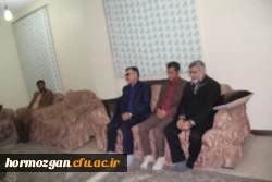 با حضور مدیر کل امور ایثارگران و مشاور امور ایثارگران ریاست دانشگاه فرهنگیان و سرپرست دانشگاه فرهنگیان هرمزگان انجام شد

دیدار با خانواده دانشجو معلم شهید ابراهیم تنیده و خانواده شهید همت الله شمسایی پدر مدرس پردیس های استان 4