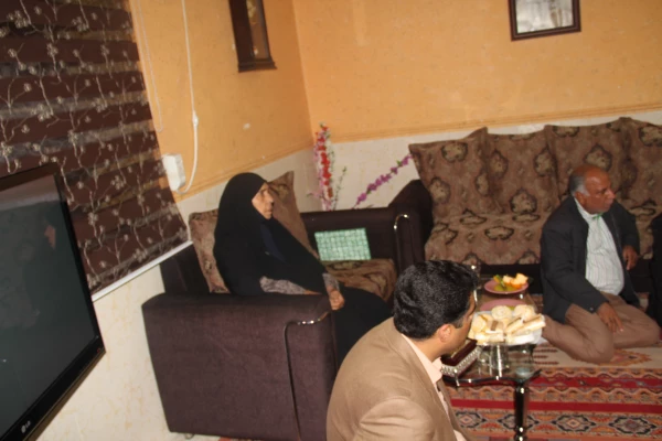 با حضور مدیر کل امور ایثارگران و مشاور امور ایثارگران ریاست دانشگاه فرهنگیان و سرپرست دانشگاه فرهنگیان هرمزگان انجام شد

دیدار با خانواده دانشجو معلم شهید ابراهیم تنیده و خانواده شهید همت الله شمسایی پدر مدرس پردیس های استان 17