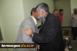 با حضور مدیر کل امور ایثارگران و مشاور امور ایثارگران ریاست دانشگاه فرهنگیان و سرپرست دانشگاه فرهنگیان هرمزگان انجام شد

دیدار با خانواده دانشجو معلم شهید ابراهیم تنیده و خانواده شهید همت الله شمسایی پدر مدرس پردیس های استان 11