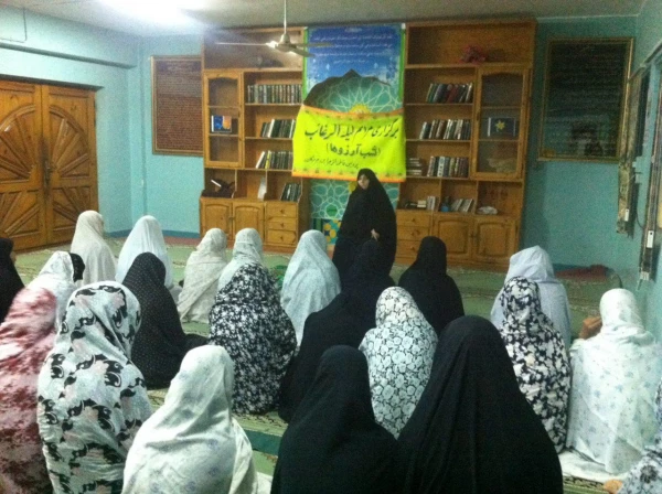 برگزاری مراسم شب لیله الرغائب در نمازخانه پردیس