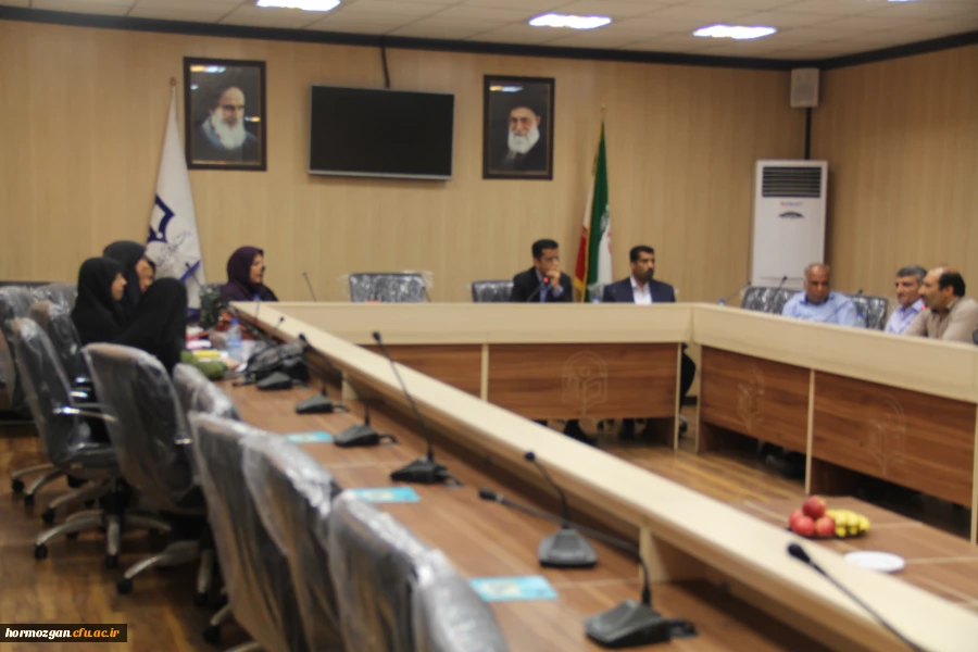 جلسه ی اعضای هیات علمی و مدرسان دانشگاه 3