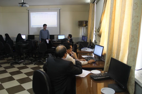 برگزاری دوره بالندگی " آشنایی با نرم افزار spss" مقدماتی ویژه اعضای هیات علمی دانشگاه فرهنگیان هرمزگان  4