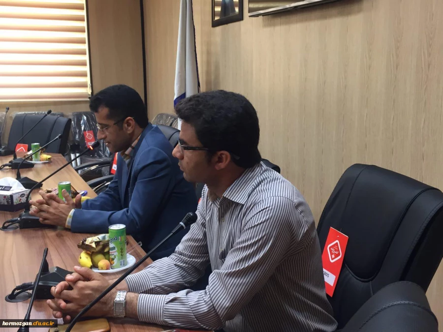 برگزاری جلسه تودیع وتکریم اعضای سابق ومعارفه ی اعضای جدید انجمن اسلامی دانشجویان پردیس شهید بهشتی بندر عباس 2