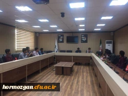 برگزاری جلسه تودیع وتکریم اعضای سابق ومعارفه ی اعضای جدید انجمن اسلامی دانشجویان پردیس شهید بهشتی بندر عباس 8