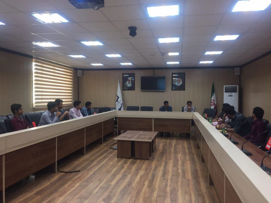 برگزاری جلسه تودیع وتکریم اعضای سابق ومعارفه ی اعضای جدید انجمن اسلامی دانشجویان پردیس شهید بهشتی بندر عباس 8