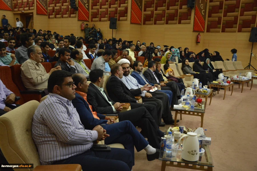 دومین جشن دانش آموختگی دانشجو معلمان دانشگاه فرهنگیان هرمزگان