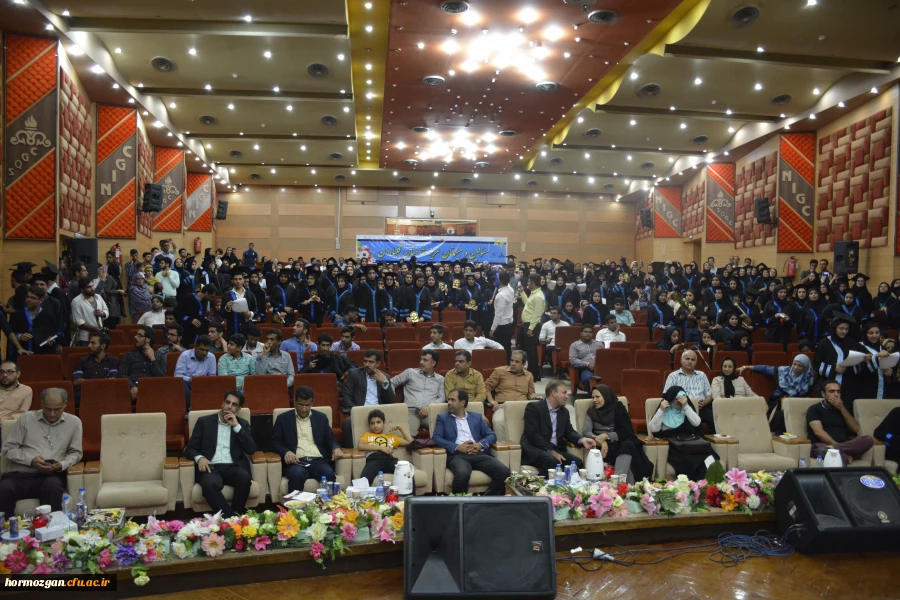 دومین جشن دانش آموختگی دانشجو معلمان دانشگاه فرهنگیان هرمزگان