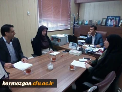 مدیر استانی دانشگاه در نشست شورای پژوهشی دانشگاه فرهنگیان هرمزگان :

حمایت از فعالیت های پژوهشی استادان و دانشجویان در سال تحصیلی 96-97 ادامه خواهد یافت . 9