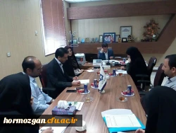 مدیر استانی دانشگاه در نشست شورای پژوهشی دانشگاه فرهنگیان هرمزگان :

حمایت از فعالیت های پژوهشی استادان و دانشجویان در سال تحصیلی 96-97 ادامه خواهد یافت . 14