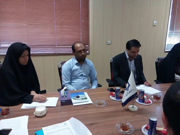 مدیر استانی دانشگاه در نشست شورای پژوهشی دانشگاه فرهنگیان هرمزگان :

حمایت از فعالیت های پژوهشی استادان و دانشجویان در سال تحصیلی 96-97 ادامه خواهد یافت . 15