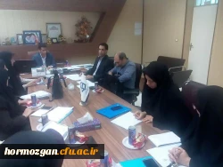 مدیر استانی دانشگاه در نشست ماهیانه شورای آموزشی  دانشگاه فرهنگیان هرمزگان :

برنامه های کیفیت بخشی در حوزه آموزش دانشگاه در سال تحصیلی آینده استمرار خواهد داشت .
 2