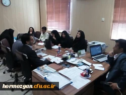 مدیر استانی دانشگاه در نشست ماهیانه شورای آموزشی  دانشگاه فرهنگیان هرمزگان :

برنامه های کیفیت بخشی در حوزه آموزش دانشگاه در سال تحصیلی آینده استمرار خواهد داشت . 4