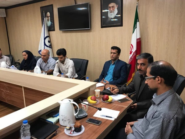 نشست مشترک دانشگاه فرهنگیان هرمزگان و خانه ریاضیات بندرعباس ، 

با حضور رئیس دانشگاه پیام نور هرمزگان ، رئیس اداره آموزش و پرورش ناحیه یک بندرعباس و نائب رئیس شورای اسلامی شهر بندرعباس 3