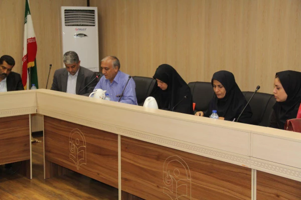 تشکیل نشست مشترک دانشگاه علوم پزشکی بندرعباس و دانشگاه فرهنگیان هرمزگان در جهت اجرایی کردن تفاهم نامه همکاری و تکمیل کارنامه سلامت دانشجویان 5