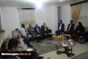 دیدار سرپرست دانشگاه فرهنگیان با خانواده دانشجو معلم شهید ابراهیم تنیده