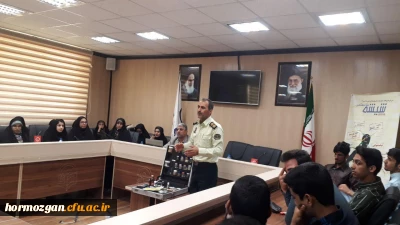 برگزاری کارگاههای دانش خانواده و مبارزه با مواد مخدر به مناسبت هفته سلامت توسط مرکز مشاوره پردیس شهید بهشتی هرمزگان