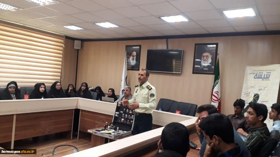 برگزاری کارگاههای دانش خانواده و مبارزه با مواد مخدر به مناسبت هفته سلامت توسط مرکز مشاوره پردیس شهید بهشتی هرمزگان 2