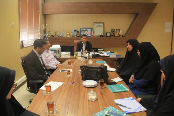 تشکیل شورای مدرسان کارورزی پردیس های استان هرمزگان 2