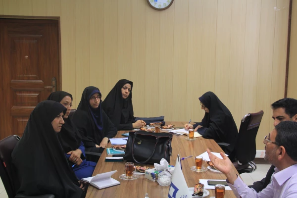 تشکیل شورای مدرسان کارورزی پردیس های استان هرمزگان 4