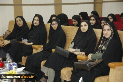 برگزاری مراسم گرامیداشت هفته آموزش و هفته معلم پردیس های استان هرمزگان