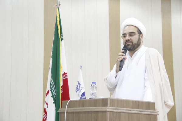 برگزاری مراسم گرامیداشت هفته آموزش و هفته معلم پردیس های استان هرمزگان 5