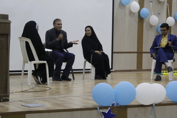 برگزاری مراسم گرامیداشت هفته آموزش و هفته معلم پردیس های استان هرمزگان 10