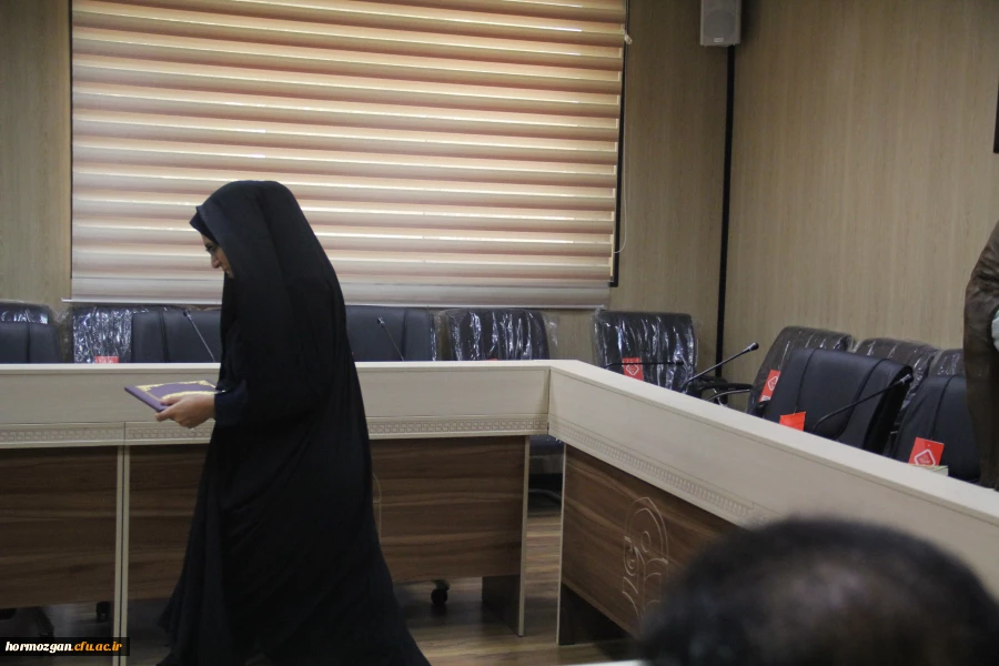 ششمین نشست شورای کارکنان مدیریت استانی و پردیس شهید بهشتی هرمزگان 3