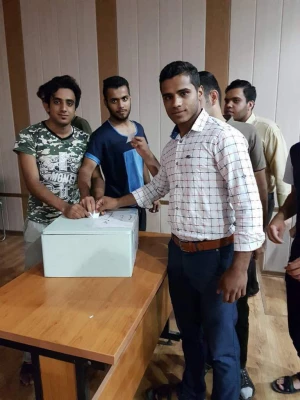 با حضور پرشور دانشجویان پردیس شهید بهشتی هرمزگان برگزار گردید:

انتخابات دوره ی چهارم انجمن اسلامی دانشجویان 3