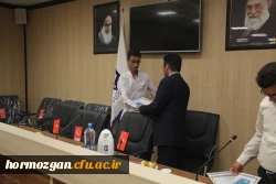 نشست معارفه اعضای جدید شورای مرکزی انجمن اسلامی و تکریم اعضای سابق 7