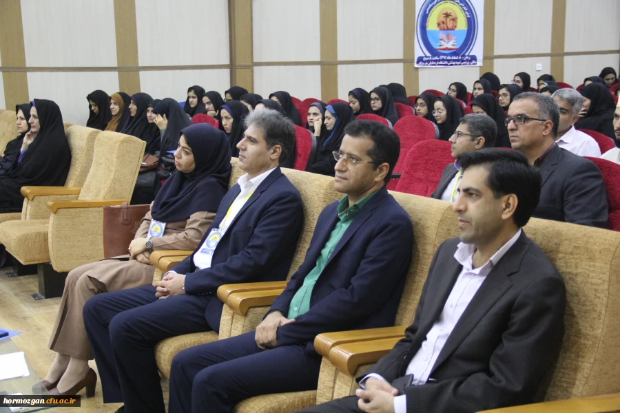 با همکاری دانشگاه فرهنگیان هرمزگان و انجمن مطالعات برنامه درسی استان
کنفرانس ملی آشنایی با یافته های نوین در حوزه یاددهی و یادگیری برگزار شد 4