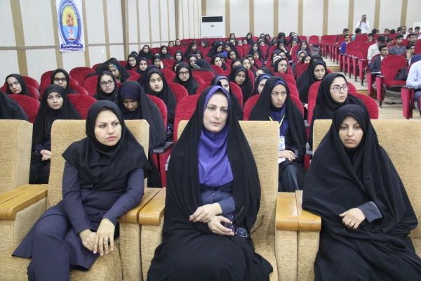 با همکاری دانشگاه فرهنگیان هرمزگان و انجمن مطالعات برنامه درسی استان
کنفرانس ملی آشنایی با یافته های نوین در حوزه یاددهی و یادگیری برگزار شد 6