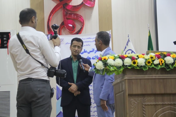 با همکاری دانشگاه فرهنگیان هرمزگان و انجمن مطالعات برنامه درسی استان
کنفرانس ملی آشنایی با یافته های نوین در حوزه یاددهی و یادگیری برگزار شد 8