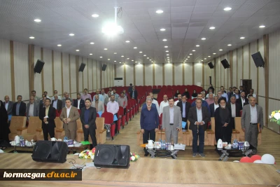 اولین نشست خیرین حامی دانشگاه فرهنگیان هرمزگان با استقبال با شکوه معتمدین و خیرین نیک اندیش برگزار گردید.