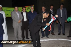 با حضور دکتر خاکی معاون طرح و برنامه دانشگاه فرهنگیان و مدیران استانی عملیات احداث خوابگاه 700 نفره و ساختمان آموزشی 25 کلاسه پردیس فاطمه الزهرا  (س ) دانشگاه فرهنگیان هرمزگان آغاز شد. 4