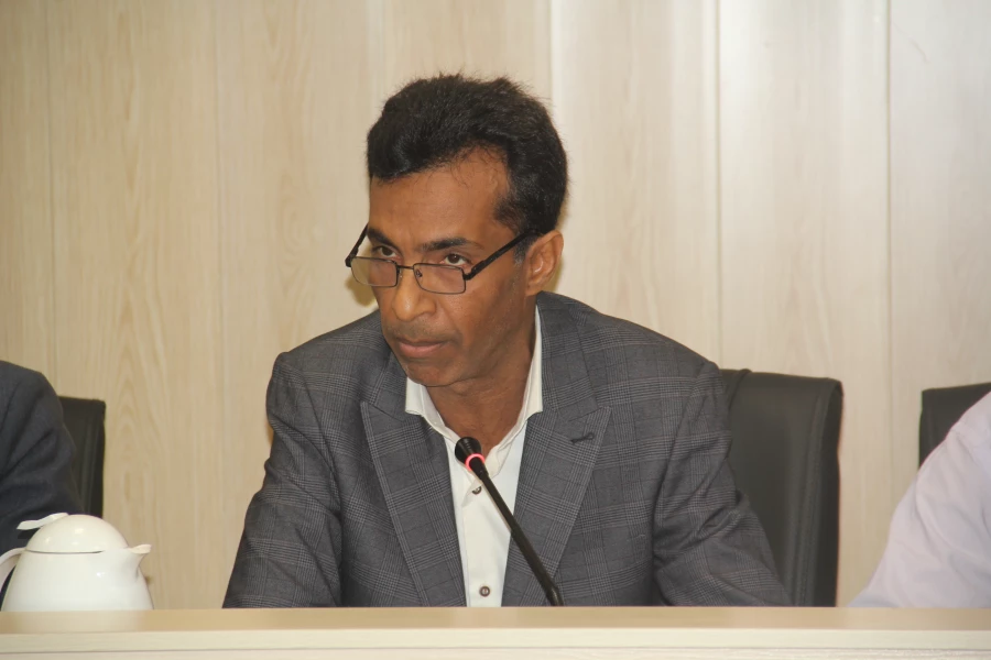 درآستانه سال نو و بهار طبیعت از همکاران بازنشسته سال 97 دانشگاه فرهنگیان هرمزگان تقدیر به عمل آمد. 6