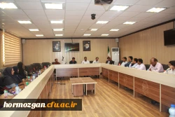 اولین نشست شورای اداری دانشگاه فرهنگیان هرمزگان در سال 98 برگزار گردید 3