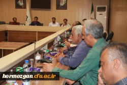 اولین نشست شورای اداری دانشگاه فرهنگیان هرمزگان در سال 98 برگزار گردید 5
