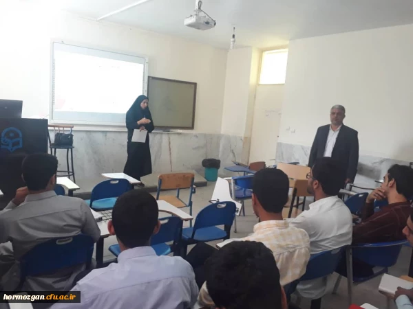 به مناسبت هفته سلامت برگزار گردید

برگزاری کارگاه تغذیه سالم در پردیس شهید بهشتی هرمزگان 2