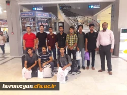 برای پنجمین سال متوالی ، جمعی از دانشجو معلمان پردیس های هرمزگان از نمایشگاه بین المللی کتاب تهران بازدید نمودند. 2