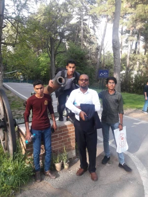 برای پنجمین سال متوالی ، جمعی از دانشجو معلمان پردیس های هرمزگان از نمایشگاه بین المللی کتاب تهران بازدید نمودند. 4