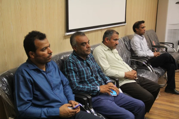 دومین جلسه شورای اداری دانشگاه فرهنگیان هرمزگان در سال 98 تشکیل گردید. 7