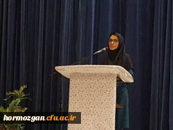 دومین جشنواره شعر دانشجویی دانشگاه فرهنگیان هرمزگان برگزار گردید. 8