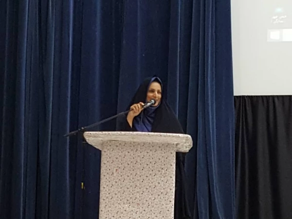 دومین جشنواره شعر دانشجویی دانشگاه فرهنگیان هرمزگان برگزار گردید. 10