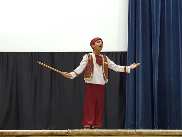 دومین جشنواره شعر دانشجویی دانشگاه فرهنگیان هرمزگان برگزار گردید. 11