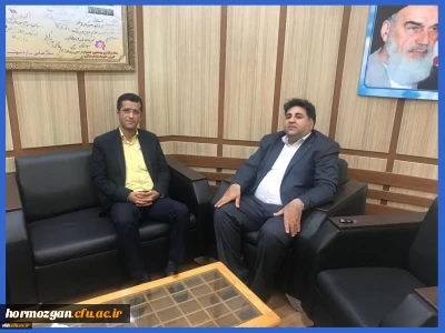 نشست مشترک مدیر امور پردیس های استان هرمزگان و مدیر کل نوسازی و تجهیزات مدارس استان