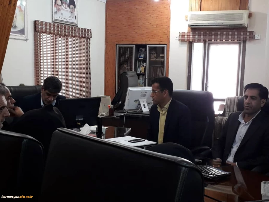 نشست شورای کارورزی دانشگاه فرهنگیان هرمزگان با حضور مدیر کل آموزش و پرورش استان 2