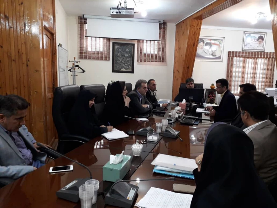 نشست شورای کارورزی دانشگاه فرهنگیان هرمزگان با حضور مدیر کل آموزش و پرورش استان 5