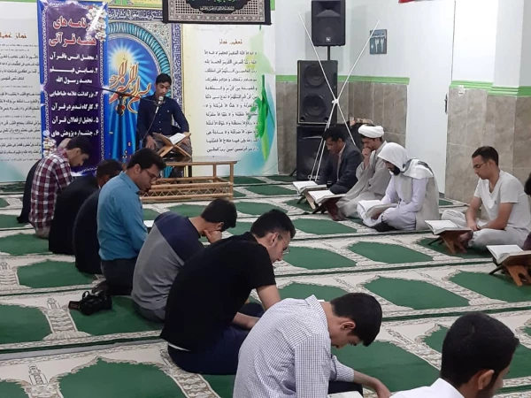 به مناسبت هفته قرآنی دانشگاه فرهنگیان هرمزگان برگزار گردید
محفل انس با قرآن کریم 6